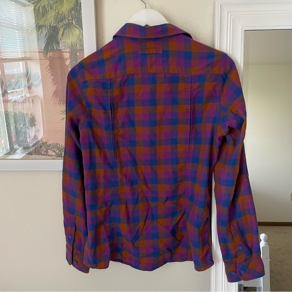 Duluth Trading Co. Free Swing Plaid Flannel Button-Up Shirt Women’s Small - Picture 5 of 5